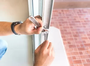 Repairing a sliding door